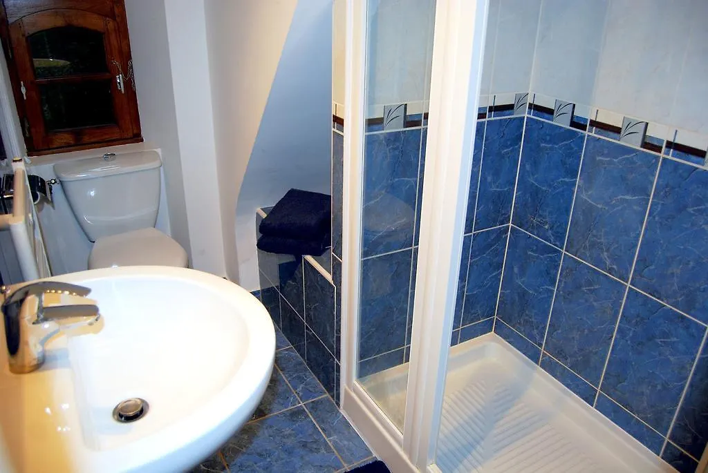 Luxury Brittany Cottages & Heated Pool 0*, Languidic