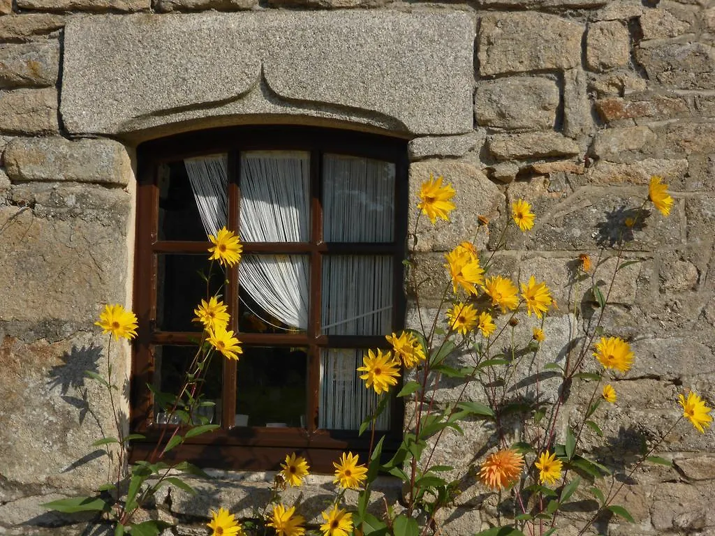 Luxury Brittany Cottages & Heated Pool Languidic Nyaraló