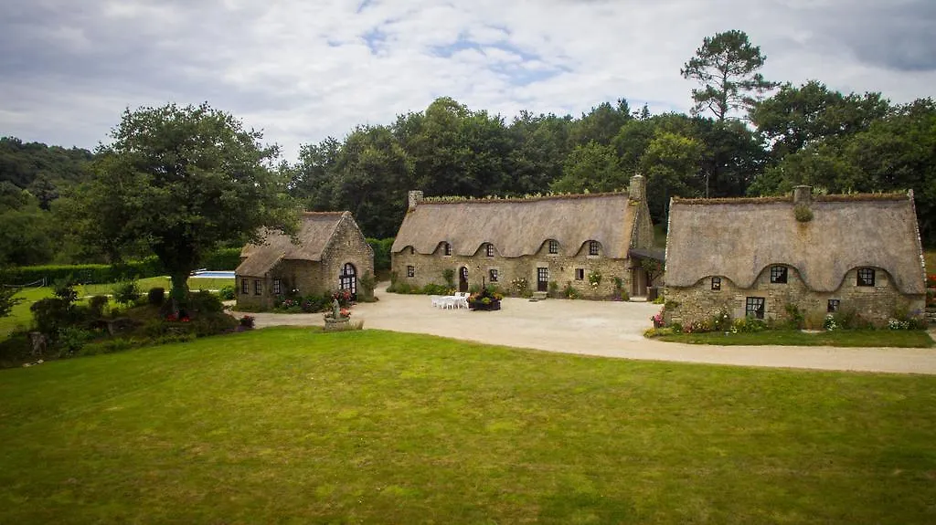 Holiday home Luxury Brittany Cottages & Heated Pool